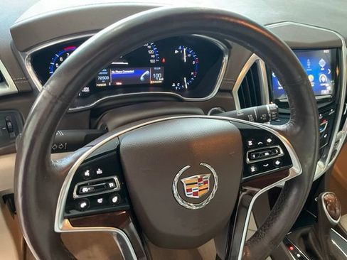 Used 2014 Cadillac SRX Luxury FWD image 6