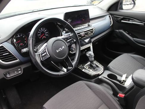 Used 2023 Kia Seltos Nightfall Edition AWD/4WD image 3