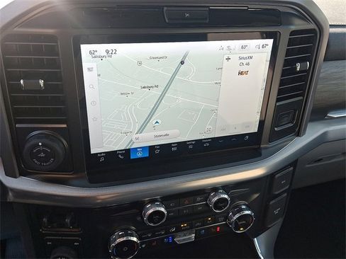 New 2025 Ford F150 Lariat w/ Equipment Group 501A Mid image 8