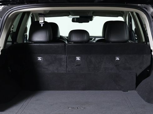 Used 2022 Nissan Murano SV image 12