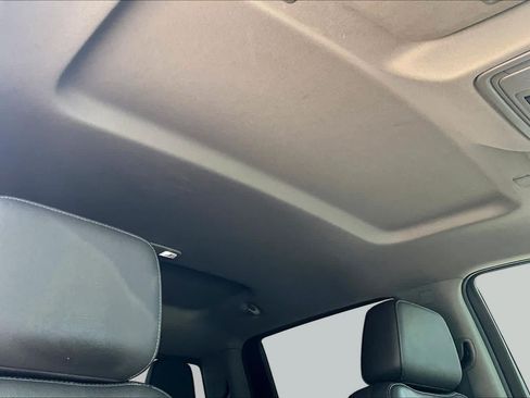 Used 2019 GMC Sierra 1500 SLT RWD image 14