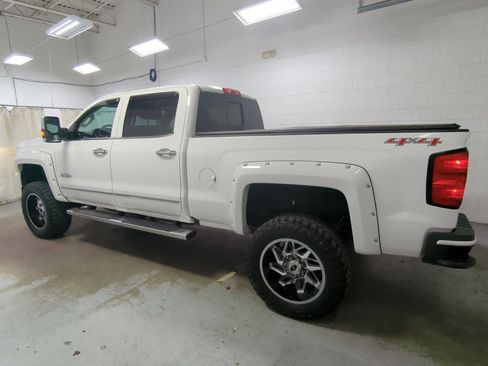 Used 2015 Chevrolet Silverado 3500 High Country w/ Duramax Plus Package image 9