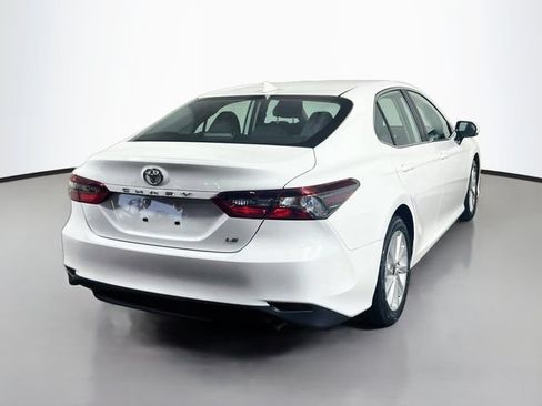 Used 2024 Toyota Camry LE FWD image 8