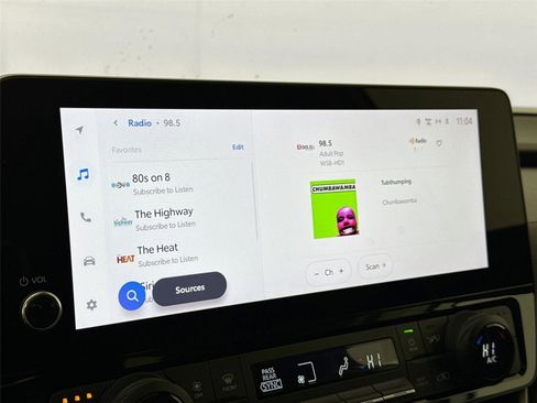 Certified 2024 Toyota Grand Highlander XLE image 24