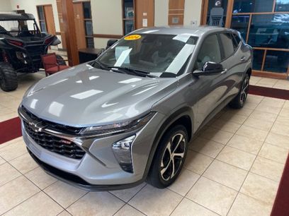 Used 2024 Chevrolet Trax RS w/ Driver Confidence Package