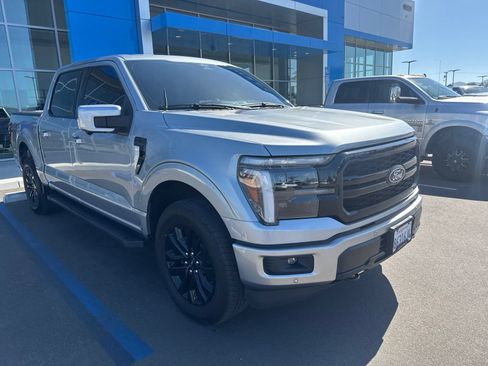 Used 2025 Ford F150 Lariat w/ Equipment Group 501A Mid AWD/4WD image 2