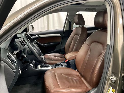 Used 2015 Audi Q3 2.0T Prestige w/ Prestige Package image 10