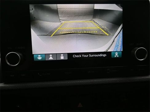 Used 2023 Honda CR-V EX image 33