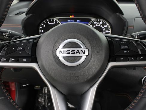 Used 2021 Nissan Altima 2.5 SR FWD image 12