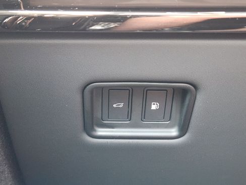 Certified 2025 Land Rover Range Rover Sport Dynamic SE image 21