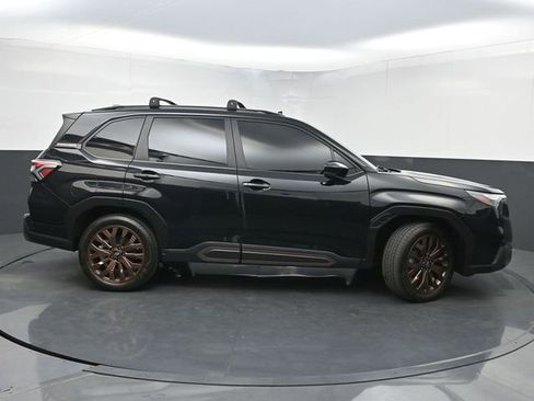Used 2025 Subaru Forester Sport image 2