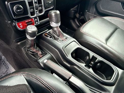 Used 2021 Jeep Wrangler Unlimited Rubicon image 17