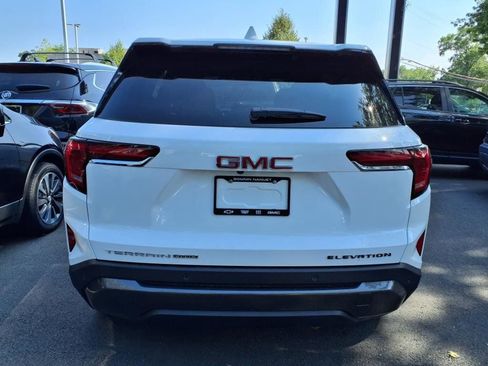 Used 2025 GMC Terrain Elevation AWD/4WD image 7