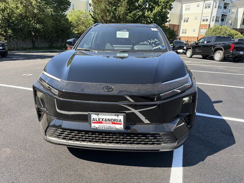 New 2026 Toyota C-HR AWD/4WD image 2