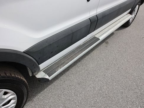 Used 2024 Ford Transit 250 Low Roof w/ Exterior Upgrade Package image 9