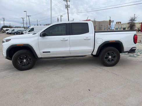 Used 2024 GMC Canyon Elevation w/ Convenience Package image 4