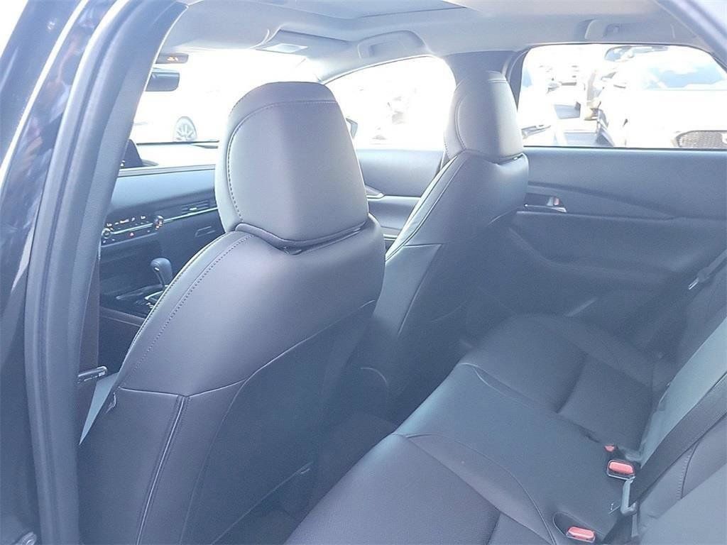 Used 2025 MAZDA CX-30 2.5 Turbo w/ Premium Package AWD/4WD image 18