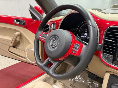 Used 2015 Volkswagen Beetle 1.8T FWD image 45
