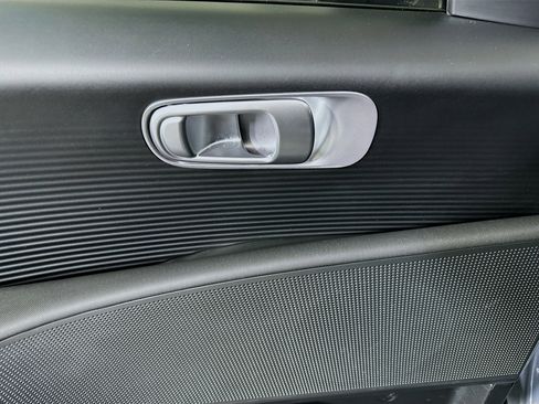 Used 2024 Hyundai Ioniq 6 SE image 15