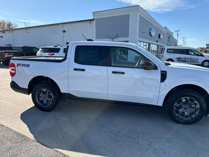 New 2025 Ford Maverick XLT w/ XLT Luxury Package