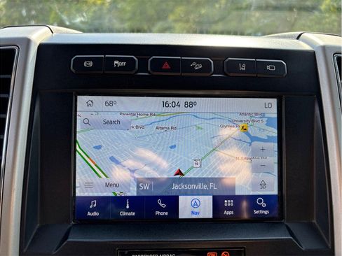 Used 2020 Ford F350 Lariat w/ Lariat Ultimate Package image 32