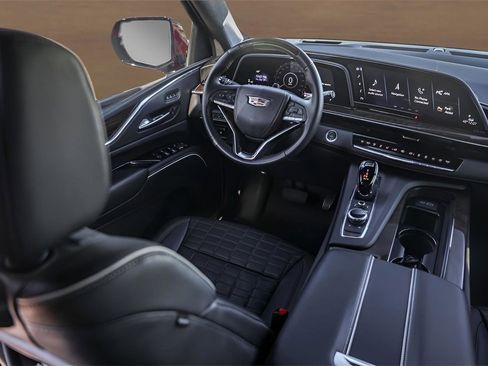 Used 2024 Cadillac Escalade Sport Platinum w/ Heavy-Duty Trailer Package image 29