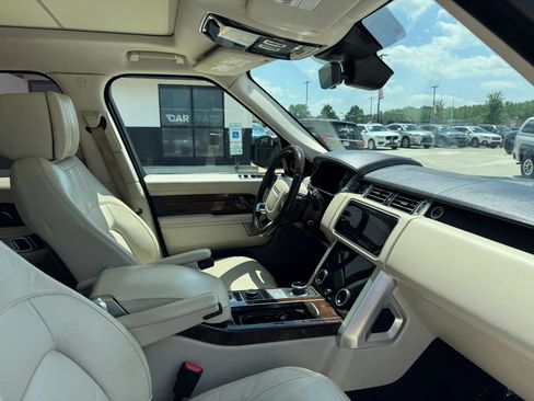 Used 2018 Land Rover Range Rover Supercharged AWD/4WD image 26