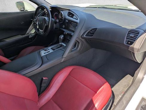 Used 2016 Chevrolet Corvette Stingray Coupe w/ Carbon Flash Badge Package RWD image 17