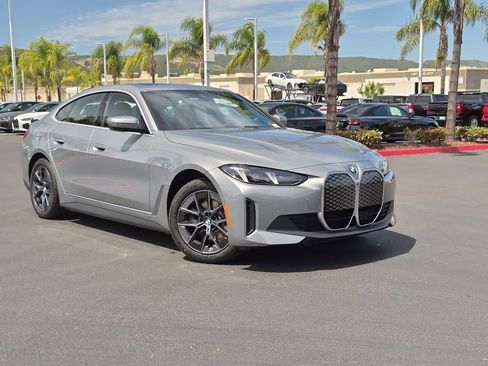 New 2026 BMW i4 eDrive40 w/ Parking Assistance Package RWD image 2