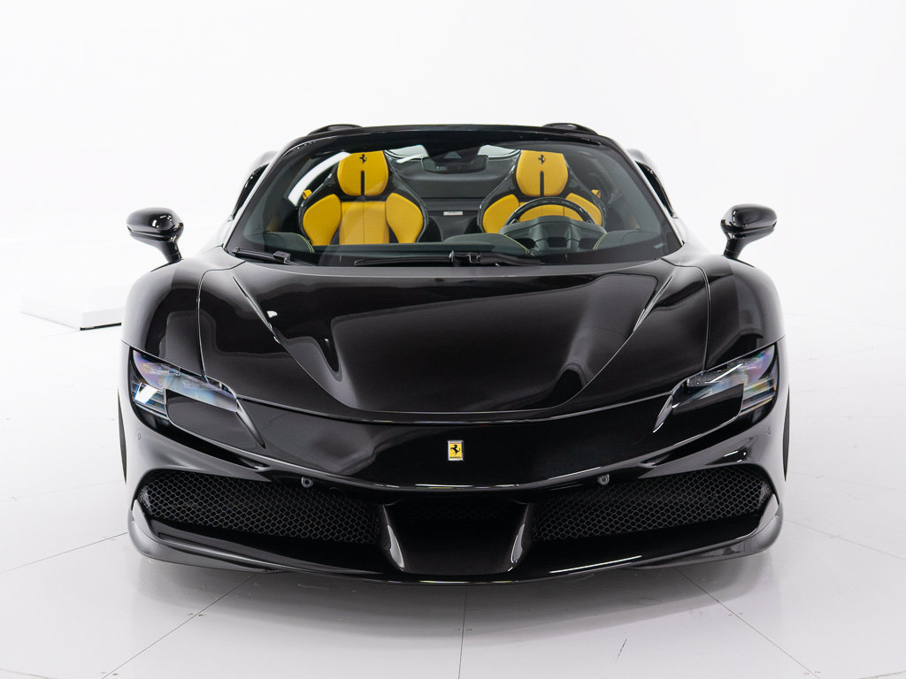 Used 2022 Ferrari SF90 Spider AWD/4WD image 8