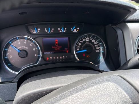 Used 2013 Ford F150 XLT w/ Luxury Equipment Group AWD/4WD image 2