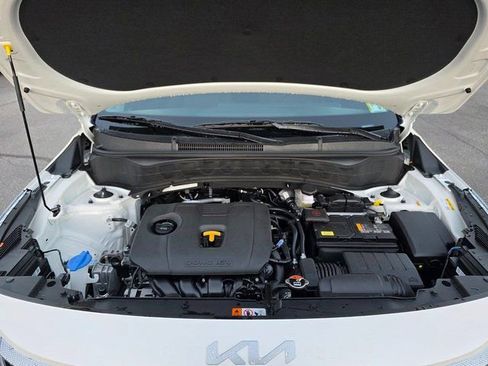 New 2026 Kia Seltos S AWD/4WD image 12