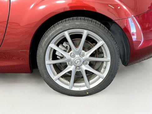 Used 2012 MAZDA MX-5 Miata Grand Touring w/ Premium Pkg image 11