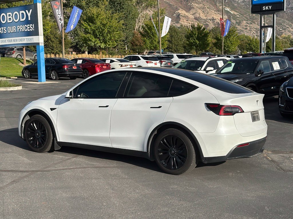 Used 2023 Tesla Model Y Long Range AWD/4WD image 11