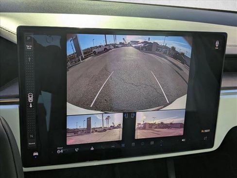 Used 2022 Tesla Model X image 14