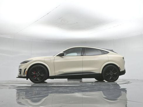 Used 2025 Ford Mustang Mach-E GT AWD/4WD image 7