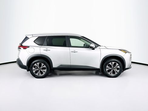 Used 2023 Nissan Rogue SV w/ SV Premium B Package FWD image 10