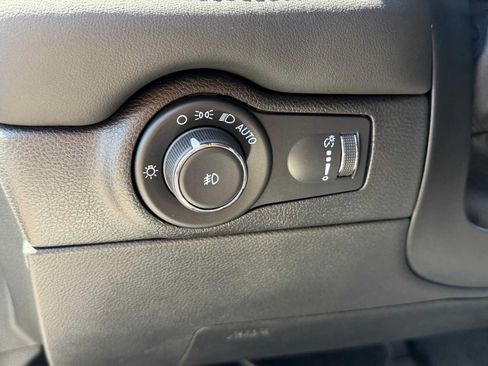 Used 2021 Dodge Durango Citadel RWD image 16