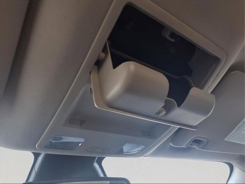 Used 2020 Ford Ranger XLT w/ Equipment Group 301A Mid image 9