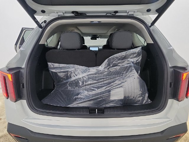 Certified 2026 Kia Sorento SX AWD/4WD image 29