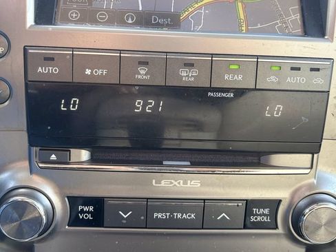 Used 2019 Lexus GX 460 Premium w/ Premium Package AWD/4WD image 21