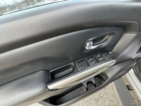 Used 2018 Nissan Titan PRO-4X image 15