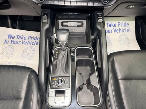 Used 2022 Kia Telluride S AWD/4WD image 19