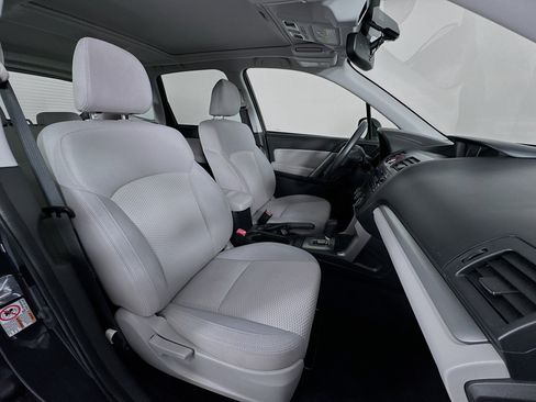 Used 2015 Subaru Forester 2.5i Premium image 27