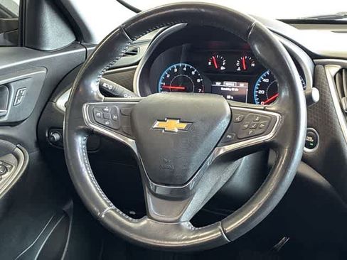 Used 2020 Chevrolet Malibu RS FWD image 23