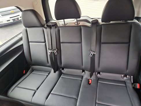 Used 2020 Mercedes-Benz Metris Passenger image 16