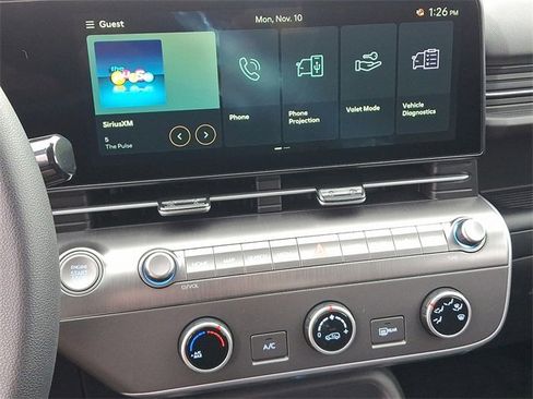 New 2026 Hyundai Kona SE image 9