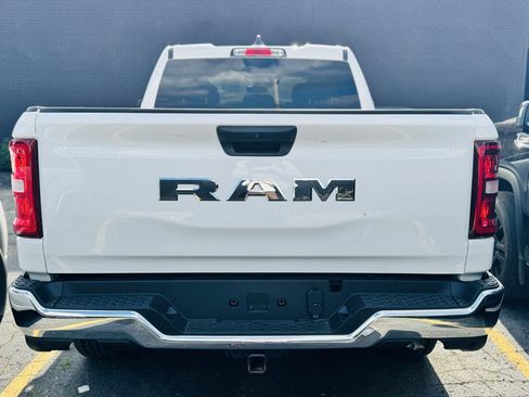 Used 2026 RAM 1500 Big Horn AWD/4WD image 6