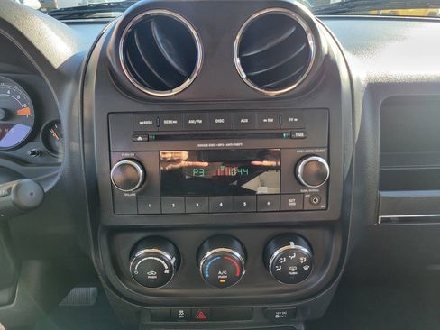 Used 2014 Jeep Patriot Sport FWD image 24