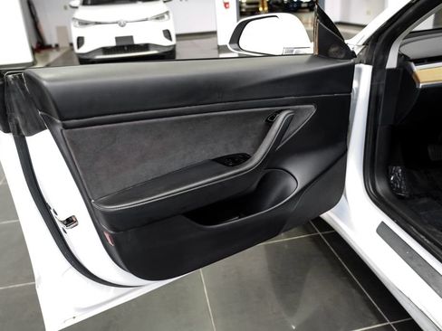 Used 2020 Tesla Model 3 Long Range AWD/4WD image 37